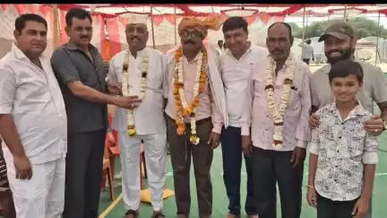 हंडिया: नर्मदा परिक्रमा पूर्ण करने पर सरपंच, उपसरपंच सहित परिक्रमावासियों का स्वागत
