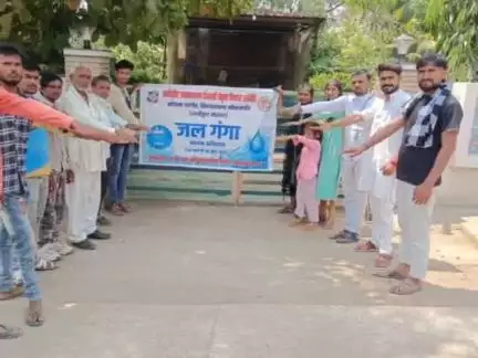 भीकनगांव: ग्राम पंचायत कोदला में जल गंगा संवर्धन अभियान के तहत की साफ सफाई