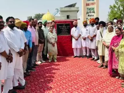 ਬਾਘਾ ਪੁਰਾਣਾ: ਵਿਧਾਇਕ ਅੰਮ੍ਰਿਤਪਾਲ ਸਿੰਘ ਸੁਖਾਨੰਦ ਨੇ ਸਰਕਾਰੀ ਸੀਨੀਅਰ ਸੈਕੰਡਰੀ ਸਕੂਲ ਚੰਨੂਵਾਲਾ ਵਿੱਚ ਵੱਖ-ਵੱਖ ਪ੍ਰੋਜੈਕਟਾਂ ਦਾ ਕੀਤਾ ਉਦਘਾਟਨ