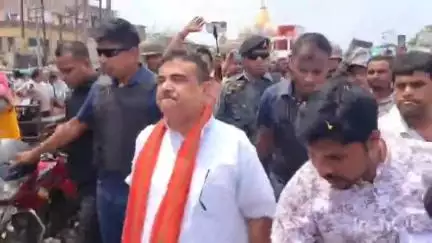 কালিয়াচক ২: পুলিশ সুপারের কাছে তিনবার আবেদন জানিয়েও অনুমতি মেলেনি, হাইকোর্টের দ্বারস্থ হয়ে মোথাবাড়িতে এসেছি; শুভেন্দু অধিকারী