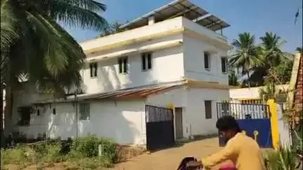 கெங்கவல்லி: தம்மம்பட்டி அருகே விஏஓ வீட்டில் நகை மற்றும் பணத்தை கொள்ளை அடித்த வழக்கில் மேலும் ஒருவர் கைது தப்ப முயன்ற போது வலது கால் உடைந்து சிகிச்சை