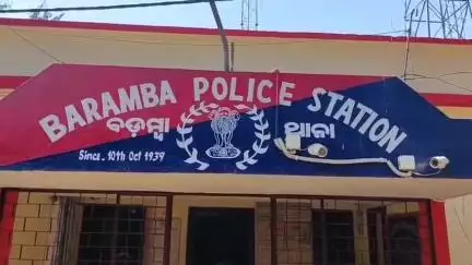 ବଡମ୍ବା: ବଡମ୍ବା ଶଙ୍ଖାମେରିରେ ଥାନା ଗାଡି ଦେଖି ଗୋଚାଲାଣ କାରୀ ୯ଟି ଗୋରୁ ଙ୍କୁ ଶ୍ଵାସରୁଦ୍ଧ ଗୋରୁ ଗାଡି ଛାଡି ଚାଲାଣ କାରୀ ଫେରାର