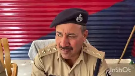 चक्की: चक्की पुलिस ने विश्वेश्वर डेरा के पास भागड़ से 110 लीटर देशी शराब बरामद की, एक गिरफ्तार