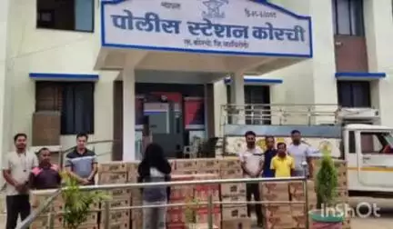 कोरची: तस्करांची शक्कल मूरमूर्याचा पोत्याखाली दारूची तस्करी, गोपनीय माहीतीवरून कोरची पोलीसांची धडक कार्यवाही