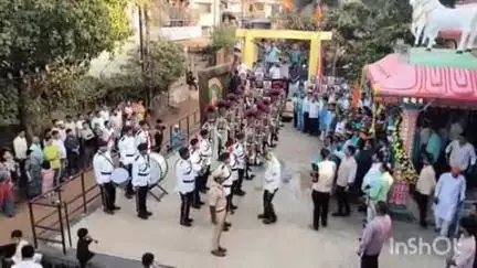 म्हसळा: म्हसळ्याचे जागृत दैवत श्री धावीर महाराज यांना दिली पोलिस सलामी