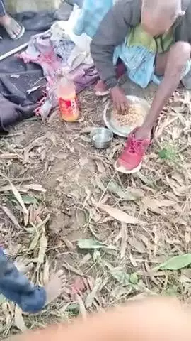 यह व्यक्ति गुमशुदा हो गया इसका मानसिक संतुलन अच्छा नहीं है जो इसका घर वाले हैं वह अभी बुद्ध धमूचक में है समय का वेरीफाई