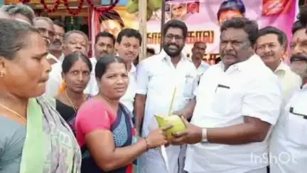 ஆண்டிமடம்: ஆண்டிமடம் கடைவீதியில்  கோடைகால நீர்மோர் பந்தலை திறந்து வைத்த போக்குவரத்து துறை அமைச்சர் சிவசங்கர்