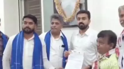खानापूर विटा: शेतकरी कर्जमाफी साठी प्रहार संघटनेकडून इस्लामपूर आणि विटा येथे मध्यरात्री टेंभा आंदोलन