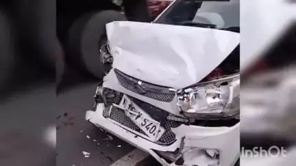 വർക്കല: ഡ്രൈവർ ഉറങ്ങിപ്പോയി, ദേശീയപാതയിൽ കടുവാപള്ളിക്ക് സമീപം കാറുകൾ കൂട്ടിയിടിച്ച് അപകടം, ഒരാൾക്ക് പരിക്ക്