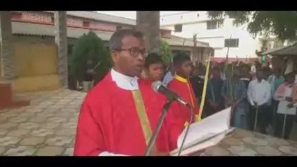 बेरो: खिजूर पर्व पर बेड़ो प्रखंड के दिघिया पल्ली में हुआ विशेष धार्मिक अनुष्ठान