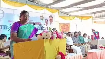 திருச்செங்கோடு: கடைவீதி அருகே தனியார் மண்டபத்தில் சமத்துவ நாள் விழாவையொட்டி 1367 பேருக்கு 8.75 கோடி மதிப்பீட்டில் அரசு நலத்திட்ட உதவிகள் வழங்கப்பட்டன