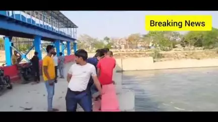 बुलंदशहर: खुर्जा मुंडाखेड़ा नहर में एक दर्दनाक हादसा हो गया, जहां 13 वर्षीय नाबालिग किशोर बिलाल गंगनहर में नहाते समय डूब