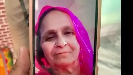 ਫਗਵਾੜਾ: ਹਰਦਾਸਪੁਰ ਚ ਲੁਟੇਰੇ ਮਹਿਲਾ ਦਾ ਕਤਲ ਕਰਕੇ ਲੱਖਾਂ ਰੁਪਏ ਦੀ ਨਕਦੀ ਤੇ ਗਹਿਣੇ ਲੈ ਕੇ ਹੋਏ ਫ਼ਰਾਰ,ਮਾਮਲੇ ਦੀ ਜਾਂਚ ਕੀਤੀ ਜਾ ਰਹੀ ਰੁਪਿੰਦਰ ਕੌਰ SP