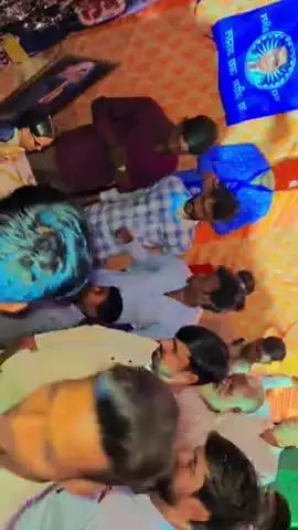 आज ग्राम  पिपरिया वीर पुर में ओमवीर shing यादव 
द्वारा केक काट कर  बाबा साहब का जन्म दिन बहुत धूम धाम से मनाया गया