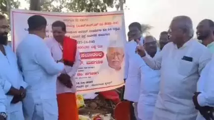 ದೇವಣಗಾಂವ ಗ್ರಾಮದಲ್ಲಿ‌ ರಸ್ತೆ ಕಾಮಗಾರಿಗೆ ಶಾಸಕ ಅಶೋಕ ಮನಗೂಳಿ ಭೂಮಿ ಪೂಜೆ