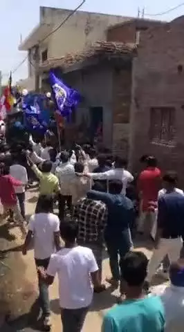 gram ravipur mein badi dhumdham se Bane gai Baba bheemrav Ambedkar ki jayanti bade hi Harsh Ullas ke sath sampann hua @@