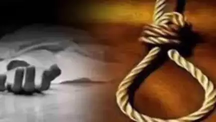 एटापल्ली: कोरेनार येथे साडी ने गळफास लावून इसमाची आत्महत्या