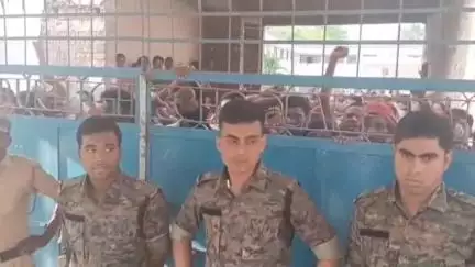 কালিয়াচক ৩: পার লালপুর এলাকায় কংগ্রেস সাংসদ ঈশা খানকে ঘিরে গো ব্যাক স্লোগান