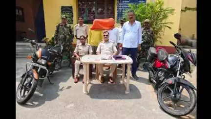 गिद्धौर: गिद्धौर में पुलिस ने 6 ग्राम ब्राउन शुगर के साथ 2 युवकों को किया  गिरफ्तार