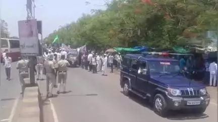 ಚಿಂಚೋಳಿ: ಯತ್ನಾಳ್ ಬಂಧನಕ್ಕೆ ಆಗ್ರಹಿಸಿ ಪಟ್ಟಣದಲ್ಲಿ‌ ಮುಸ್ಲಿಂ ಸಮುದಾಯ ಪ್ರತಿಭಟನೆ