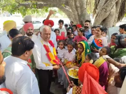 ਲਹਿਰਾ: ਕੈਬਨਟ ਮੰਤਰੀ ਬਰਿੰਦਰ ਕੁਮਾਰ ਗੋਇਲ ਨੇ ਲਹਿਰਾ ਦੇ ਵੱਖ ਵੱਖ ਸਰਕਾਰੀ ਸਕੂਲਾਂ ਦੇ 1.90 ਕਰੋੜ ਵੀ ਲਾਗਤ ਨਾਲ ਹੋਏ ਵਿਕਾਸ ਕਾਰਜਾਂ ਦੇ ਕੀਤੇ ਉਦਘਾਟਨ