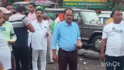 মেজিয়া: মেজিয়ায় ব্লক তৃণমূল কংগ্রেসের তরফে পশ্চিমবঙ্গ দিবস পালন করাহল, উপস্থিত মেজিয়া ব্লক তৃণমূলের সভাপতি ও মেজিয়া GPপ্রধান