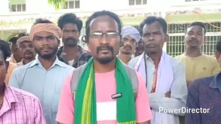 ରାଇରଙ୍ଗପୁର ସହର: କାଳ ବୈଶାଖୀ ରେ କ୍ଷୟକ୍ଷତି ସହାୟତା ପାଇଁ ରାଇରଙ୍ଗପୁର ଉପଜିଲ୍ଲାପାଳ ଙ୍କୁ ଦାବିପତ୍ର ପ୍ରଦାନ