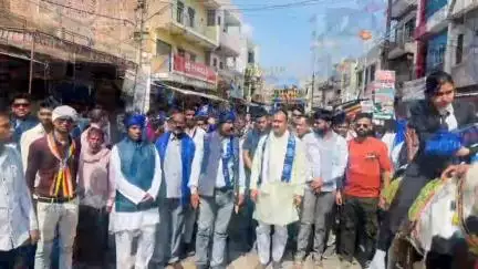 डॉ भीमराव अंबेडकर जी की जयंती पर पृथ्वीपुर विधानसभा में आयोजित कार्यक्रमों में पूर्व विधायक डॉ शिशुपाल यादव हुए शामिल