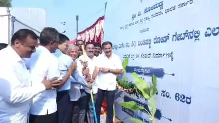 ಗುಬ್ಬಿ: ಗುಬ್ಬಿ ತಾಲೂಕಿನ 3 ಗ್ರಾಮಗಳಲ್ಲಿ ರೈಲ್ವೆ ಕೆಳ ಸೇತುವೆ ಕಾಮಗಾರಿಗೆ ಕೇಂದ್ರ ಸಚಿವ ಸೋಮಣ್ಣ ಶಂಕುಸ್ಥಾಪನೆ