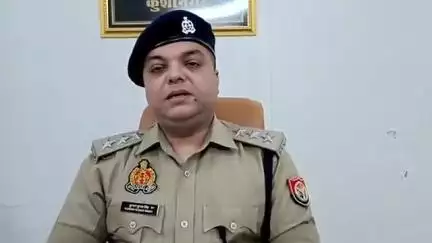 थाना को0 #hata  क्षेत्रान्तर्गत पूजा का कार्यक्रम चल रहा था #Kushinagar #uttarpradesh #national #viral #padrauna