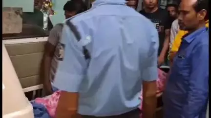 করিমপুর ১: নতিডাঙ্গা তেল কল মোড়ে বাইকের ধাক্কায় মৃত্যু হলো এক মহিলার