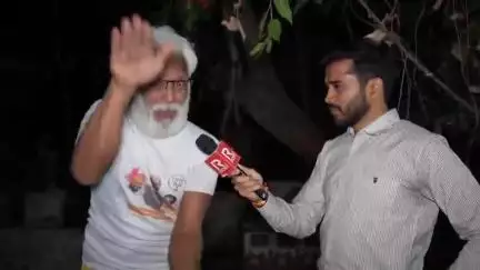 ये चीखें इस देश के प्रधानमंत्री
और गृहमंत्री तक पंहुचनी चाहिए...

आखिर बंगाल के लोग भी PM का परिवार हैं
#Bangal