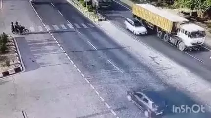देलवाड़ा: नेगड़िया टोल नाके के पास भीषण सड़क हादसे में 32 लोग घायल, 6 गंभीर घायल, CCTV फुटेज आया सामने