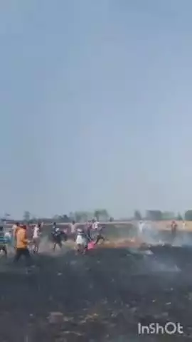 नावानगर: बाबूगंज इंग्लिश गांव में शॉर्ट सर्किट से भीषण आग लगने की घटना, क्षति का आंकलन होने के बाद किसानों को मुआवजा दिया जाएगा
