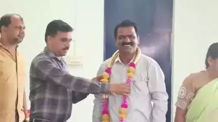 ಬಾಳೆಹೊನ್ನೂರು ಪ್ರಾಥಮಿಕ ಕೃಷಿ ಪತ್ತಿನ  ಸಹಕಾರ ಸಂಘದ ನೂತನ ಅಧ್ಯಕ್ಷರಾಗಿ ಕೆ.ಕೆ.ವೆಂಕಟೇಶ್,ಉಪಾಧ್ಯಕ್ಷರಾಗಿ ಕೋಕಿಲಲಿಂಗಪ್ಪಗೌಡ
