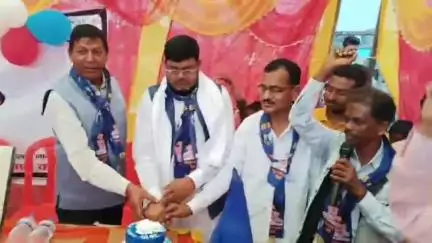 लातेहार के नवागढ़ में धूमधाम से मनाई गई संविधान निर्माता विश्व रतन बाबा साहेब की 134 वी जयंती। #latehar #babasaheb