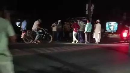धनवार: खोरीमहुआ में दो मोटरसाइकिलों की टक्कर, कोई हानि नहीं