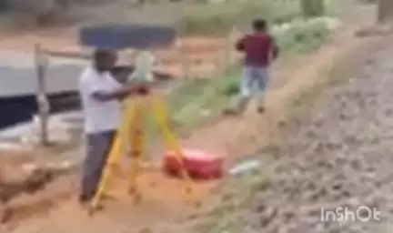 वैभववाडी: कोकिसरे रेल्वे फाटक येथील भुयारी मार्गाचे काम अंतिम टप्प्यात : आज मध्यरात्री कोकण रेल्वे मार्गावर असणार मेगाब्लॉक