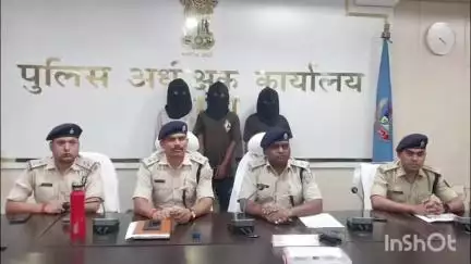काठीकुंड: काठीकुण्ड थाना क्षेत्र में महिला से दुष्कर्म व हत्या मामले में 3 आरोपियों को पुलिस ने किया गिरफ्तार, जेल भेजा