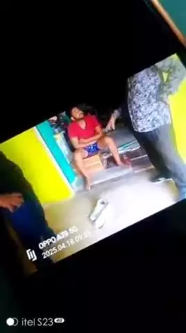 खबर दिनाराक्षेत्र के अंतर्गत ग्रामपंचायत क्षितिपुर से राहुलकोली करता है नकलीजूते का व्यापार₹600 के बाहरनिकलते ही फट गए