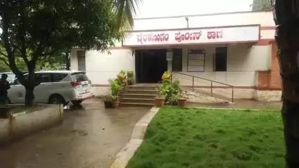 ಬೈಲಹೊಂಗಲ: ಬೈಲಹೊಂಗಲ ಪಟ್ಟಣದಲ್ಲಿ ಮನೆ ಕಳ್ಳತನ ಪ್ರಕರಣ ಆರೋಪಿ ಬಂಧಿಸಿದ ಪೊಲೀಸರು