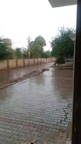 रायसिंहनगर में हल्की बूंदाबांदी से लोगों को मिली गर्मी से राहत