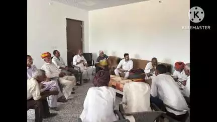 परबतसर: विधायक रामनिवास गावड़िया ने अपने निजी आवास पर की जनसुनवाई, लोगों ने बताई अपनी समस्याएं