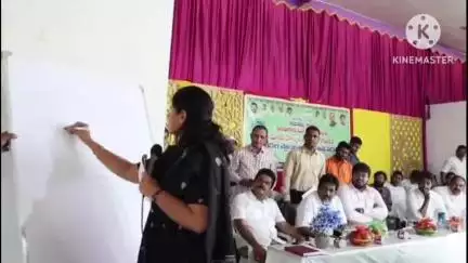 పెద్దవూర: భూభారతి లో  ప్రతి సంవత్సరం రికార్డులను అప్డేట్ చేయడం జరుగుతుంది: జిల్లా కలెక్టర్ ఇలా త్రిపాఠి