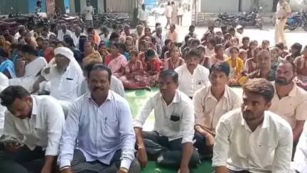 జుక్కల్: జుక్కల్ నియోజకవర్గంలో కల్తీ కల్లుపై అవగాహన సదస్సులు