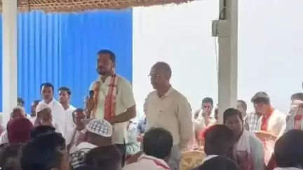 বৰক্ষেত্ৰী: কাওৰা ঘাটী চৰত বিজেপি দলৰ বিশেষ নিৰ্বাচনী সভাত উপস্থিত থাকে বৰক্ষেত্ৰীৰ প্ৰাক্তন বিধায়ক নাৰায়ন ডেকা