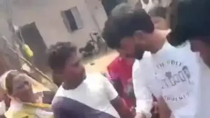 धनवार: अरखांगो के पास सड़क दुर्घटना में मोटरसाइकिल चालक गंभीर रूप से घायल