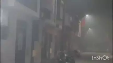 उज्जैन शहर: एमआर-5 से लगी कॉलोनियों के रहवासी ट्रेंचिंग ग्राउंड से निकलने वाले धुएँ से हुए परेशान #jansamasya
