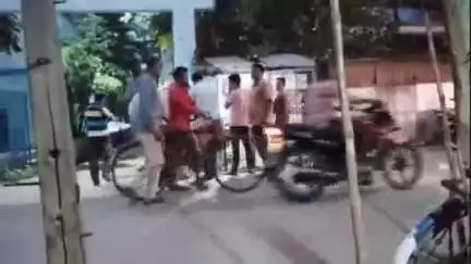 হাড়োয়া: উচিলদহ এলাকায় মামার বাড়ি চড়কের মেলায় বেড়াতে গিয়ে নিখোঁজ কিশোরী