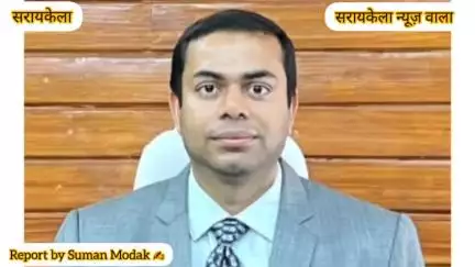 PM मोदी के हाथों से सरायकेला DC रविशंकर शुक्ला को मिलेगा सम्मान, पूरे जिले वासियों के लिए है गर्व का विषय
